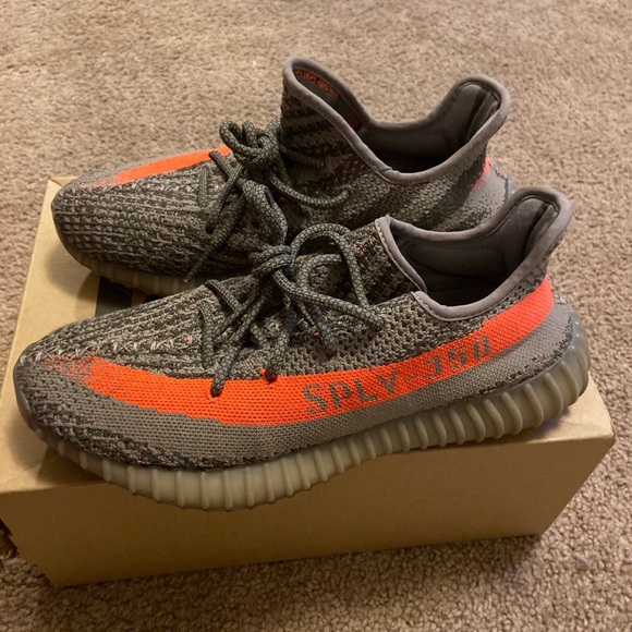 YEEZY BOOST 350 V2 BELUGA SIZE 8 - Picture 2 of 3